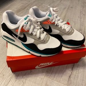 New Nike Air Max Correlate